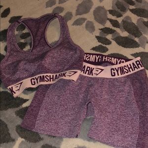 GymShark flex set in dark ruby marl.